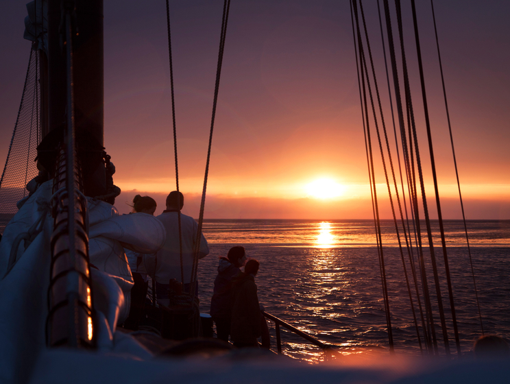 Zonsondergang tijdens zeilen op bekpek 2018