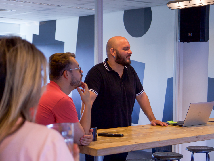 Bas en Nick stand up Staedion