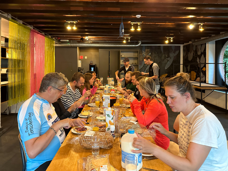 Ontbijt op bedrijfsweekend Flink in de Ardennen