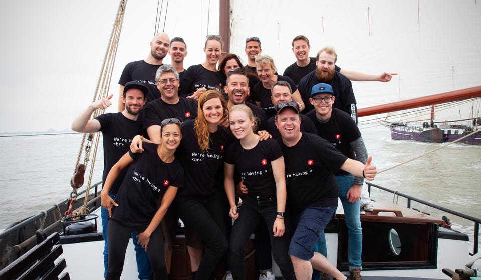 Teamfoto op de boot tijdens de bekpek 2018