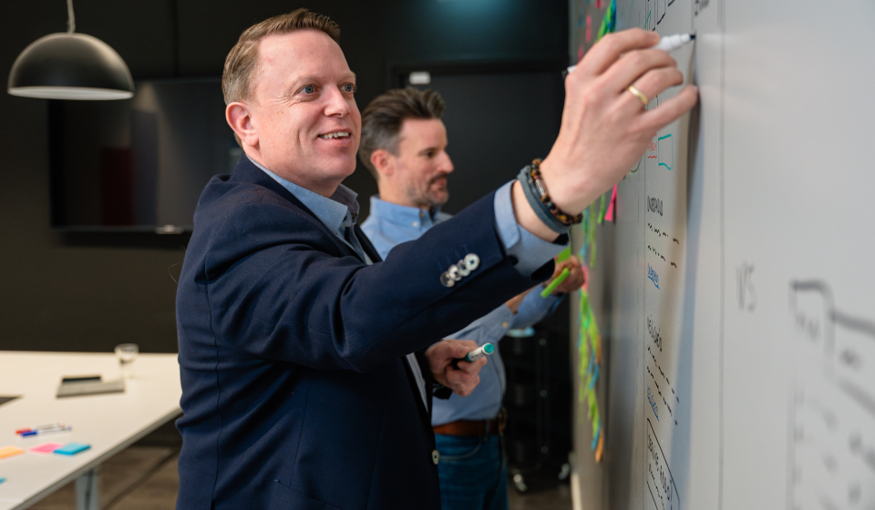 Jorry en Wouter bereiden een strategiesessie voor